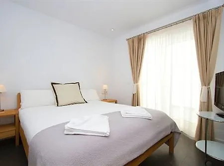 Готель Ereza Hoopoe Villas 5*