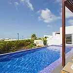 Hotel Hoopoe Villas Lanzarote 5*