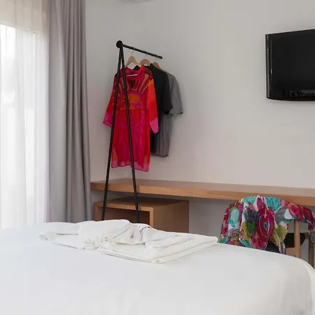 Отель Ereza Hoopoe Villas